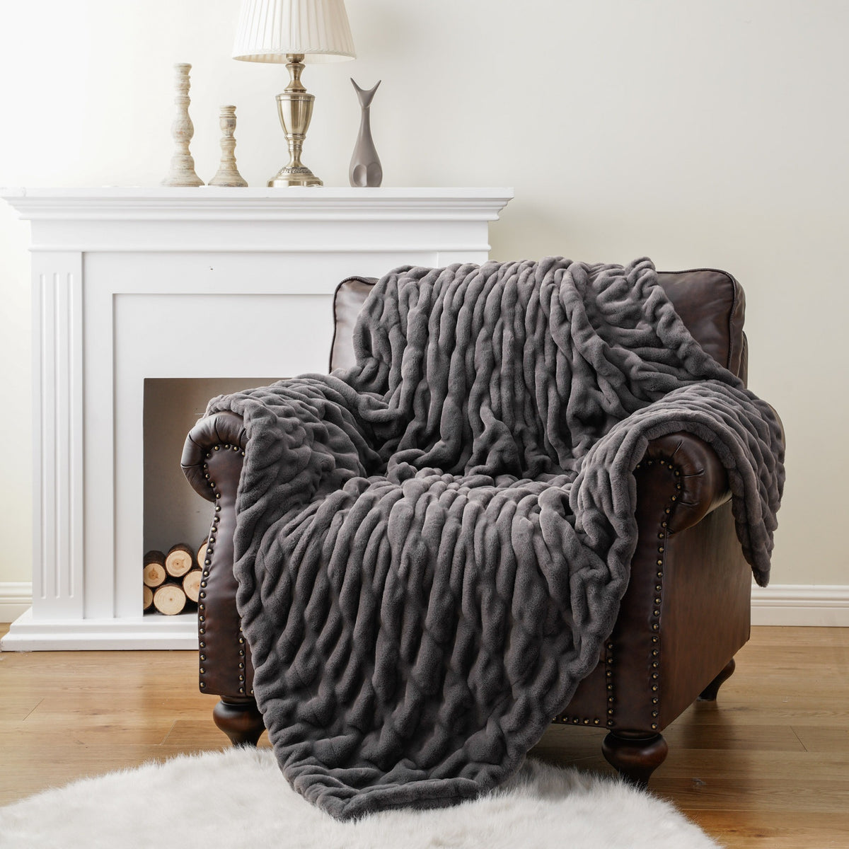 The Manhattan Cozy Faux Fur Viral Blanket